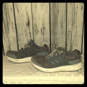 Mens' 8.5 CloudFoam Sneakers